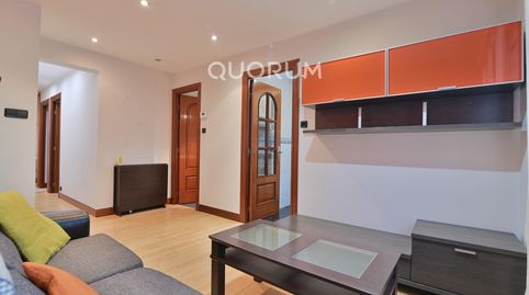 Foto 2 de Piso en venta en Calle Calle Médico Antonio Eguiluz, Santutxu - Basarrate, Bilbao