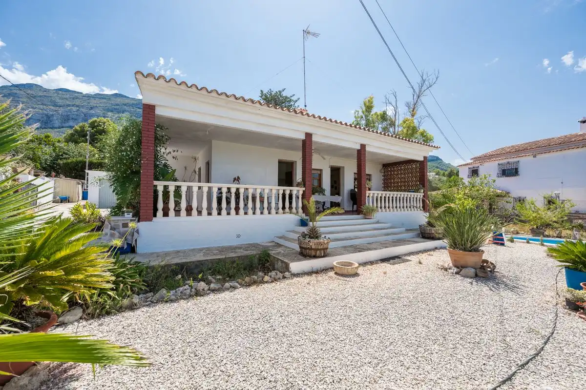 Exterior view of Houses for sale in Dénia  with Heating and Furnished