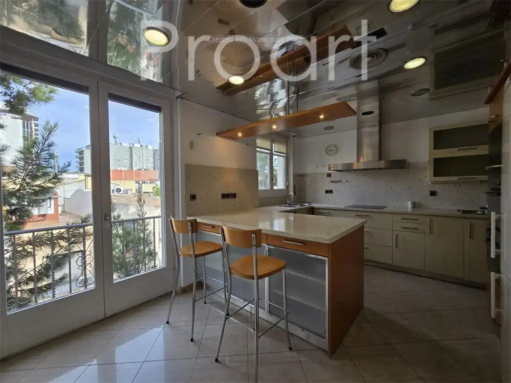 Küche von Wohnung zum Verkauf in Granollers mit Klimaanlage, Heizung und Terrasse
