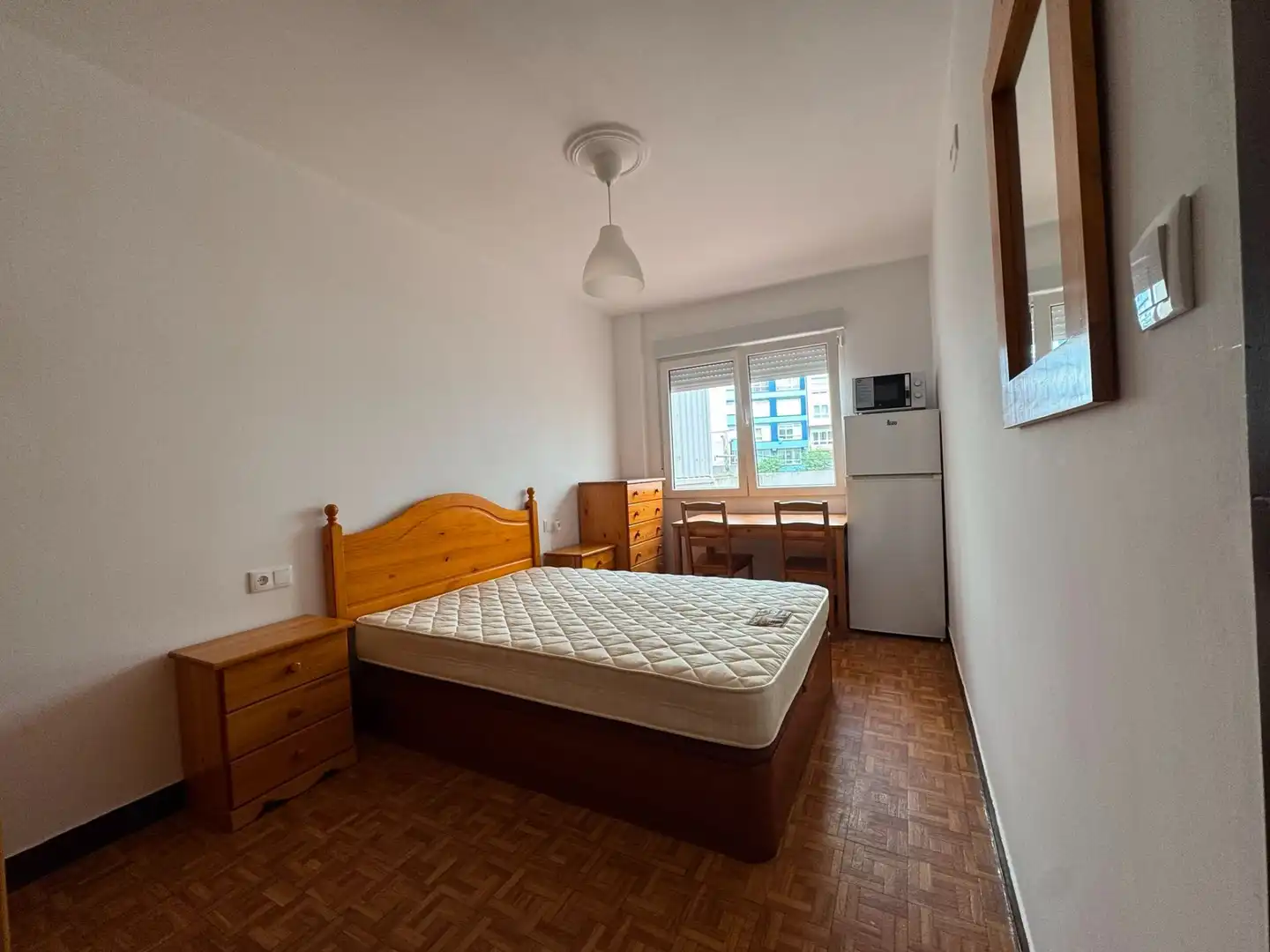 Schlafzimmer von Wohnung zur untervermieten in A Coruña Capital 