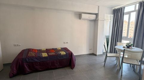 Photo 2 of Flat for rent in Parque Victoria Eugenia, Málaga Capital