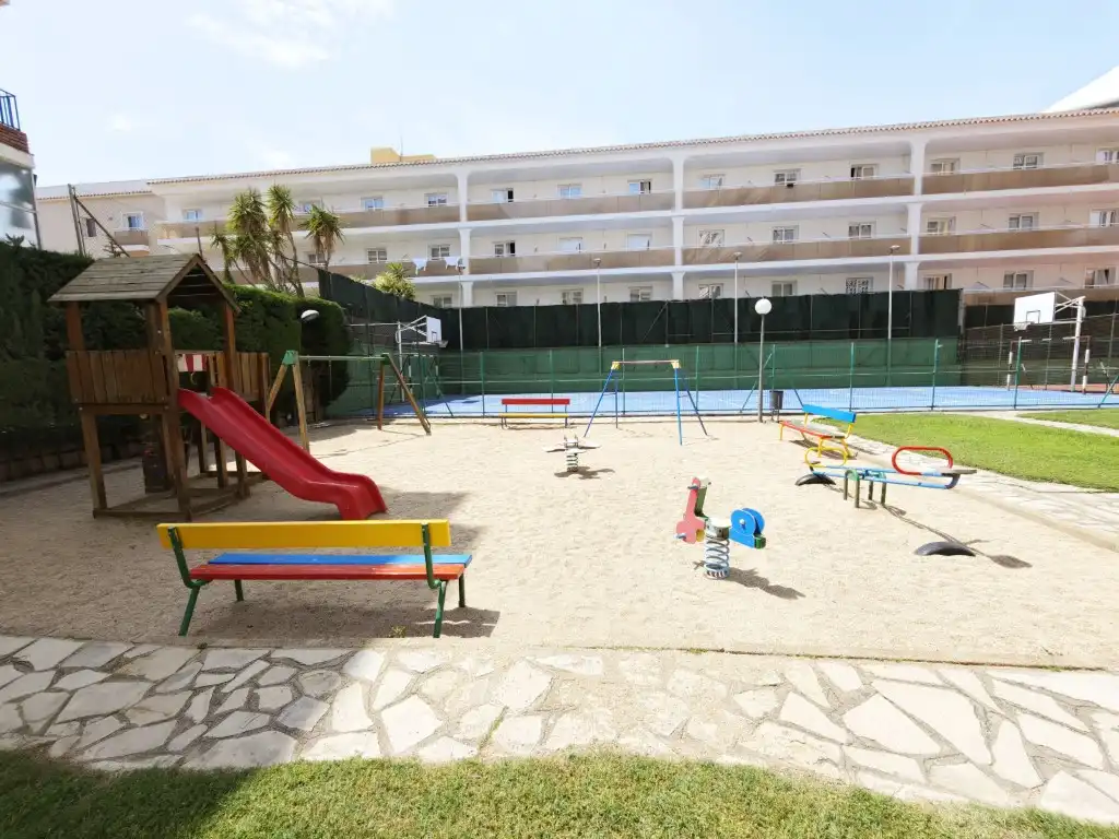 Parkplatz von Wohnungen zur Miete in Malgrat de Mar