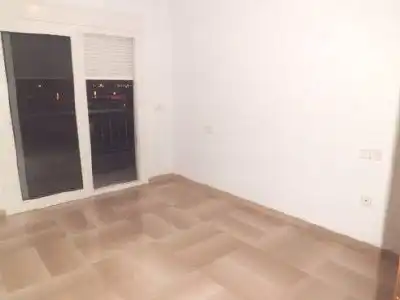 Flat for rent in Ciudad Jardín - Zoco