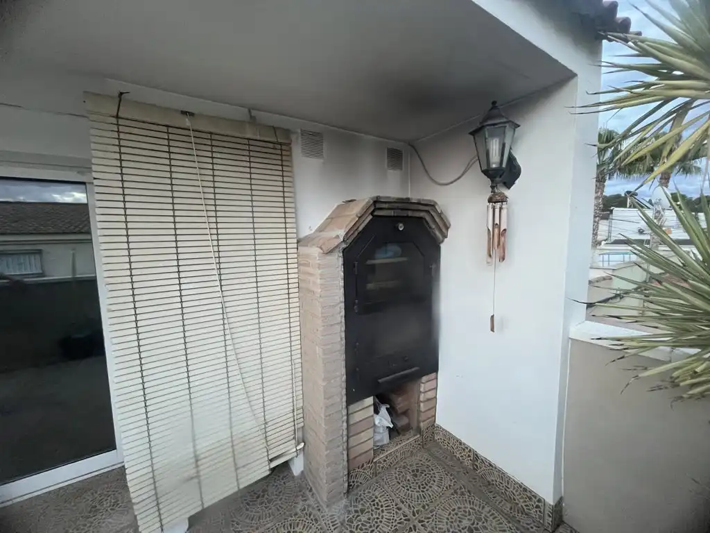 Casa adosada en venda en Cieza amb Aire condicionat, Calefacció i Terrassa