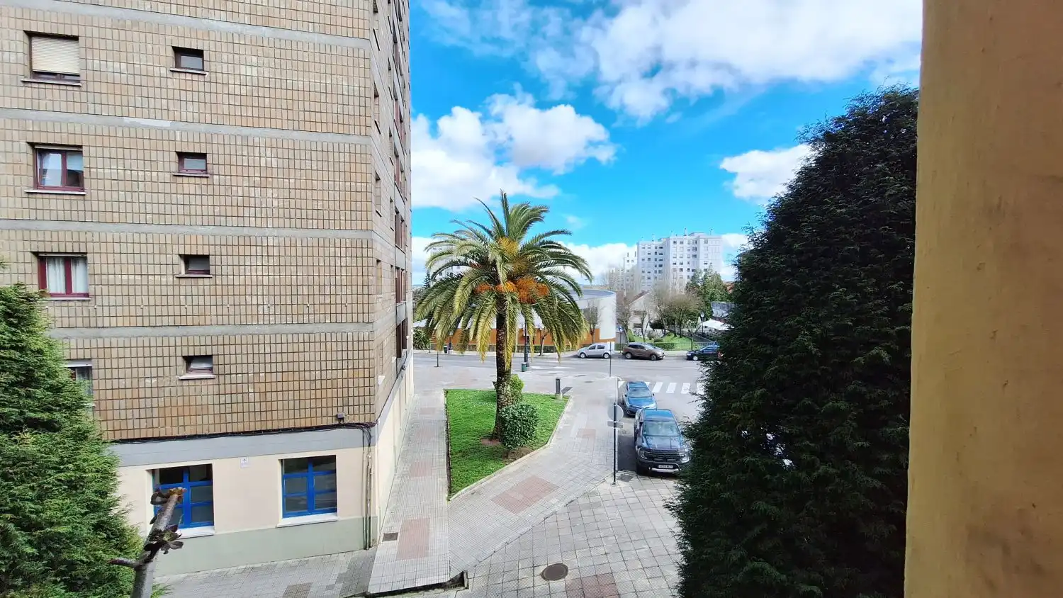 Exterior view of Flat for sale in Oviedo   with Heating, Storage room and Furnished