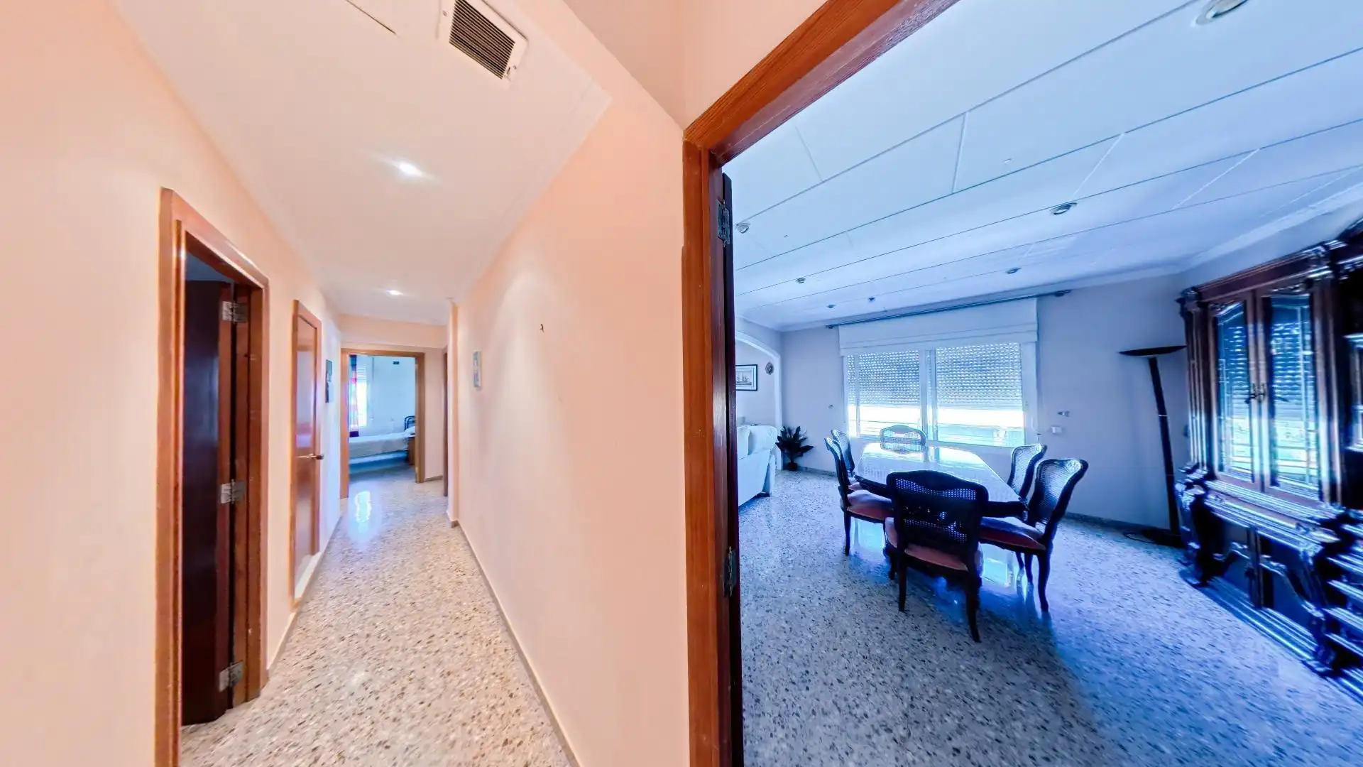 Piso en venta en Alzira con Balcón