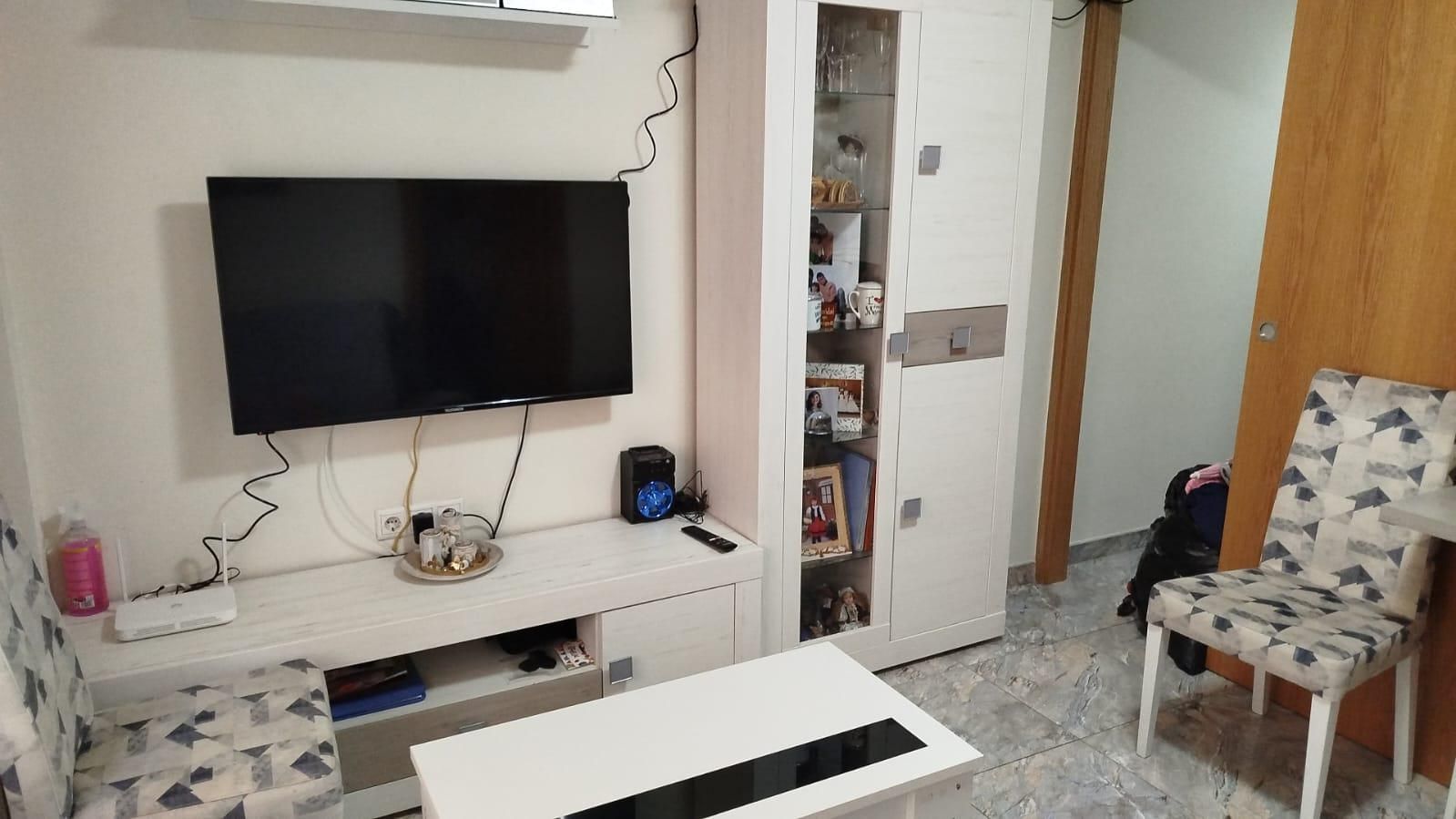 Living room of Apartment for sale in Petrer