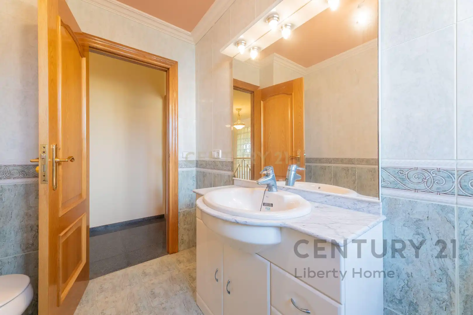 Detached house with pool for sale in Carrer Bernat i Baldoví, Torrent, Spain, imagen 42