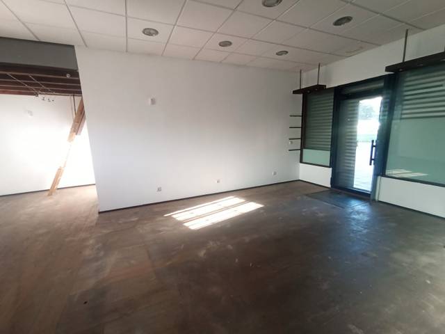 Local comercial en Alquiler en El Mirador - Grillero