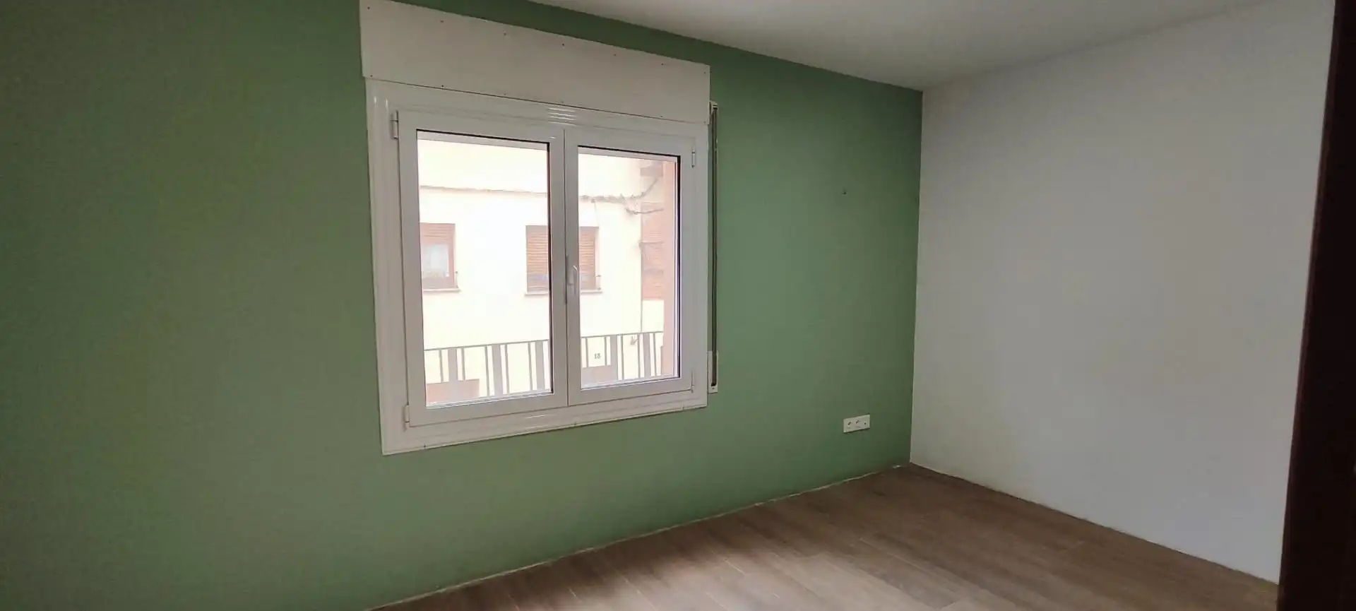 Dormitori de Casa o xalet en venda en Sant Hipòlit de Voltregà amb Terrassa i Balcó