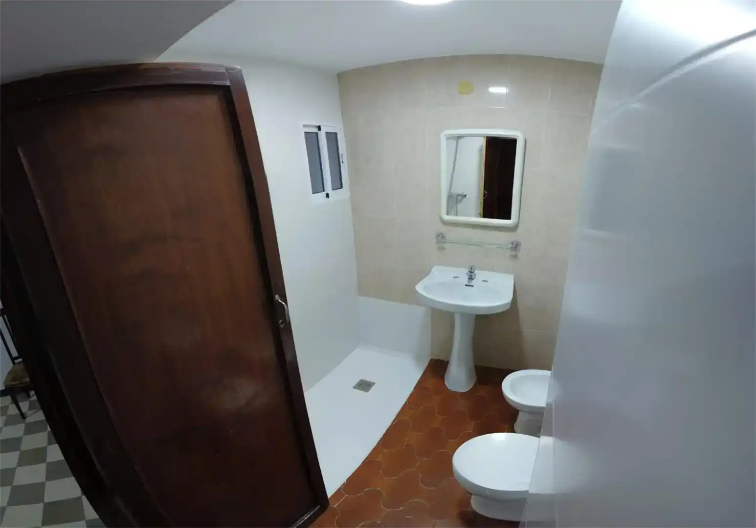 Badezimmer von Erdgeschoss zum Verkauf in Abarán mit Balkon