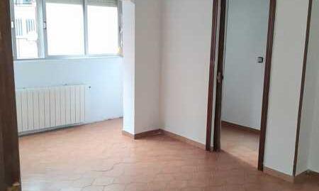 Foto 2 de Piso en venta en Alfaro, Vista Alegre,  Madrid Capital