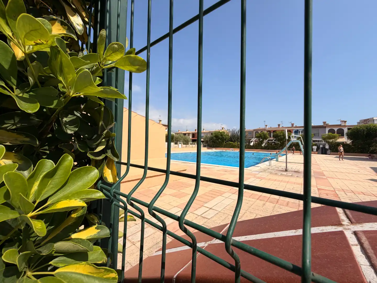 Piscina de Casa adosada de lloguer en Benicasim / Benicàssim amb Jardí privat, Terrassa i Traster
