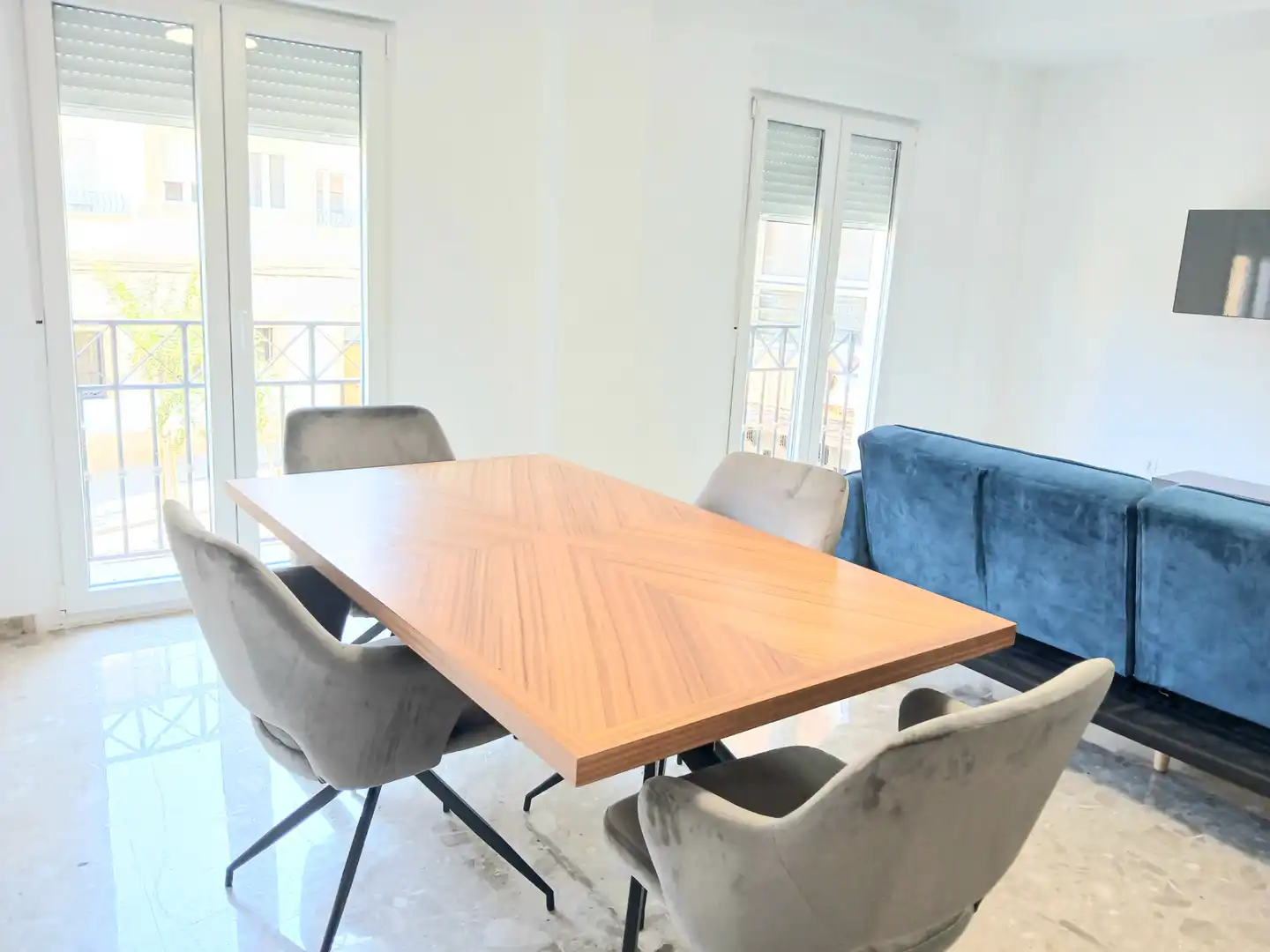 Esszimmer von Wohnung zur untervermieten in Almería mit Klimaanlage, Möbliert und Ofen