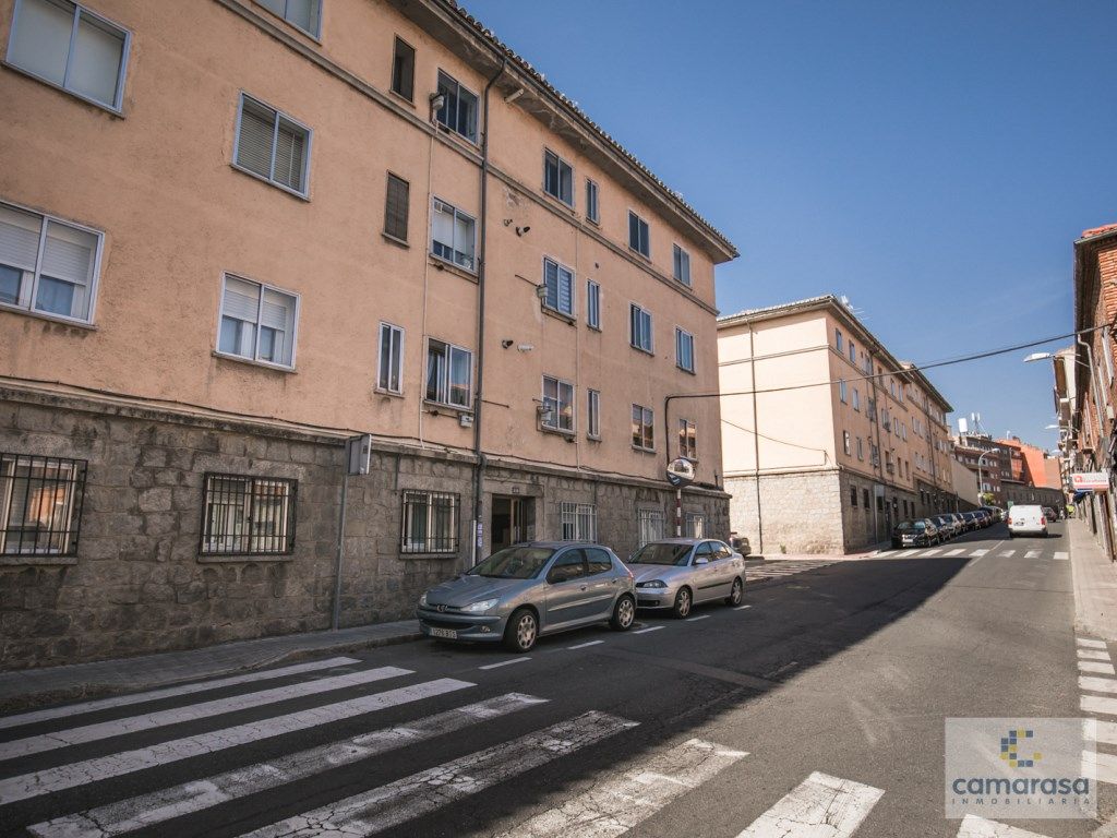 Vista exterior de Pis de lloguer en Ávila Capital amb Moblat i Forn