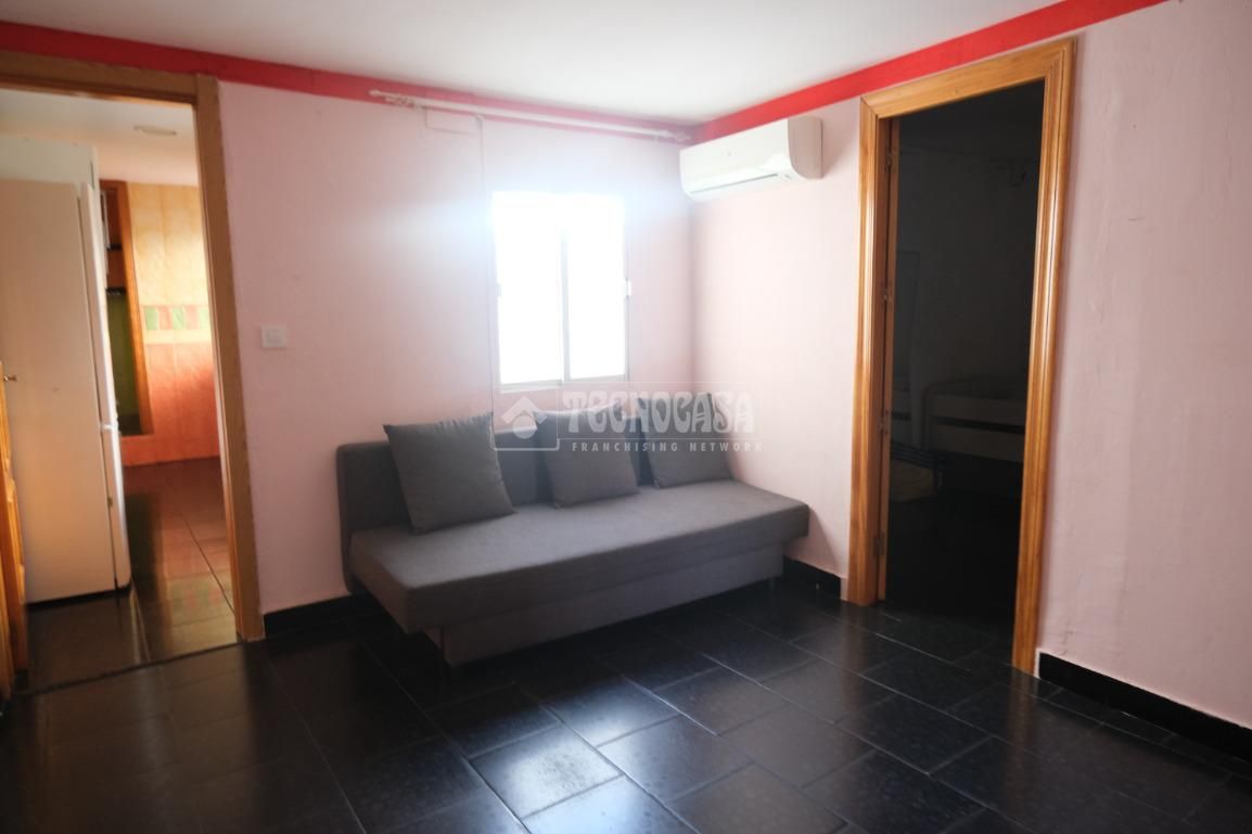 Flat for rent in  Sevilla Capital  with Terrace and Balcony