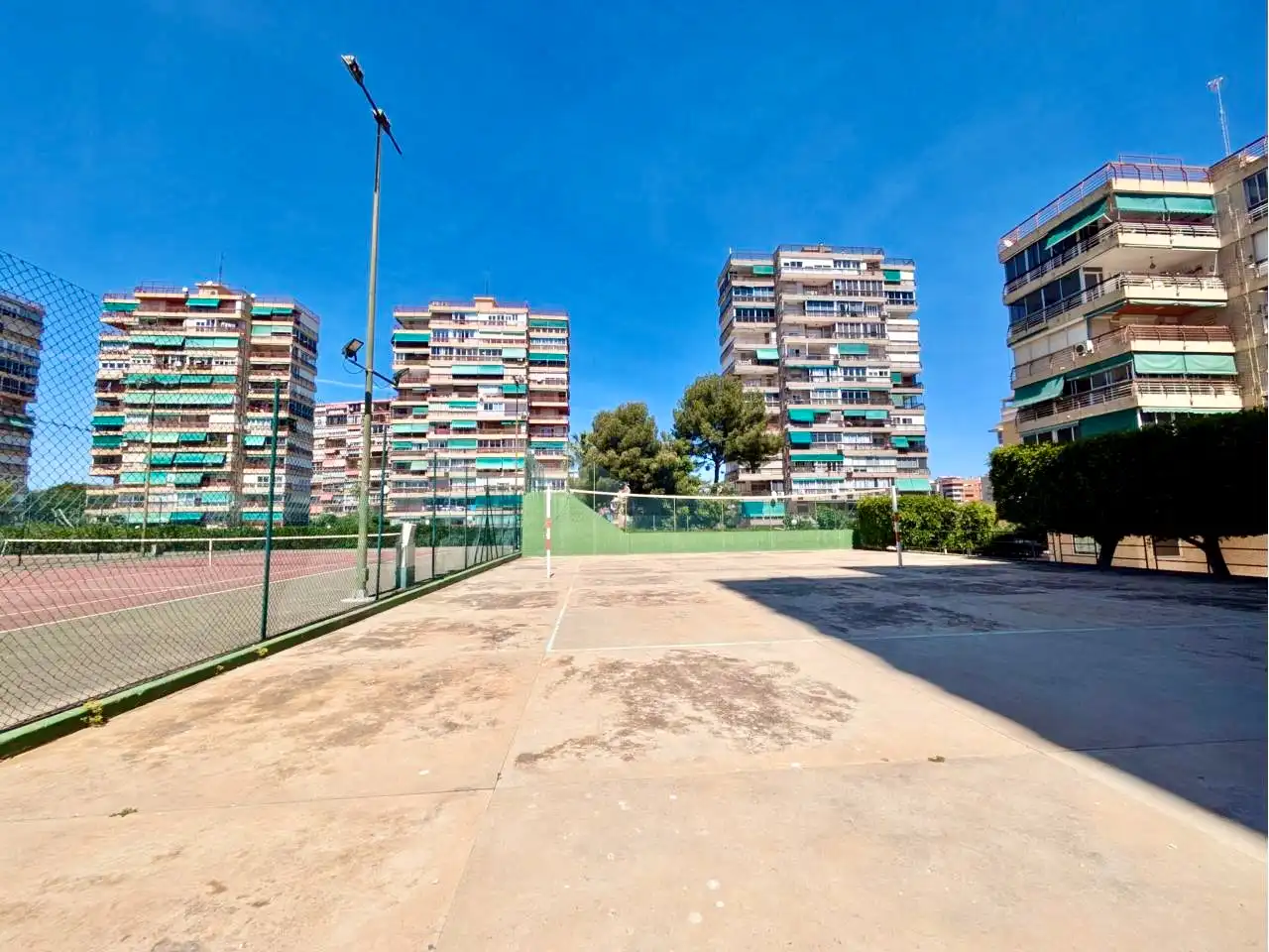 Pis amb piscina en venda a Carrer Esportista Juan Matos, imagen 31