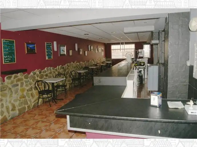 Local comercial en venta en El Carbayedo - El Quirinal, imagen 9