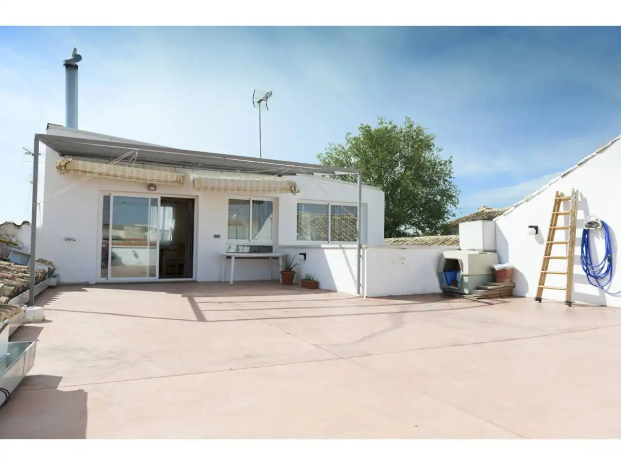 Casa en venta en Calle Blas Tello