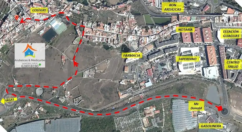 Vista exterior de Casa o xalet en venda en Arucas amb Jardí privat, Terrassa i Alarma