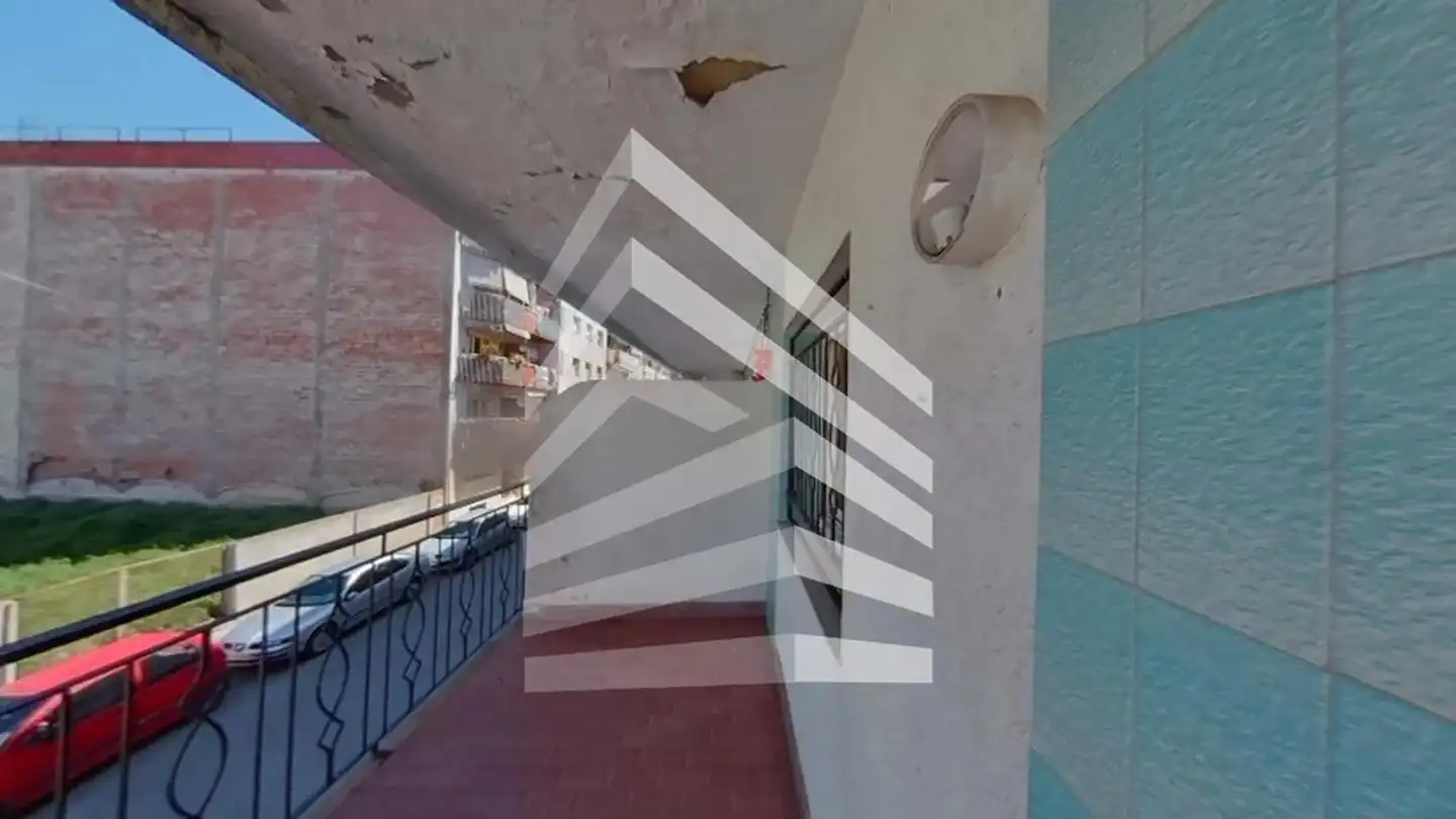 Piso con terraza en venta en calle Josep Carner, imagen 4