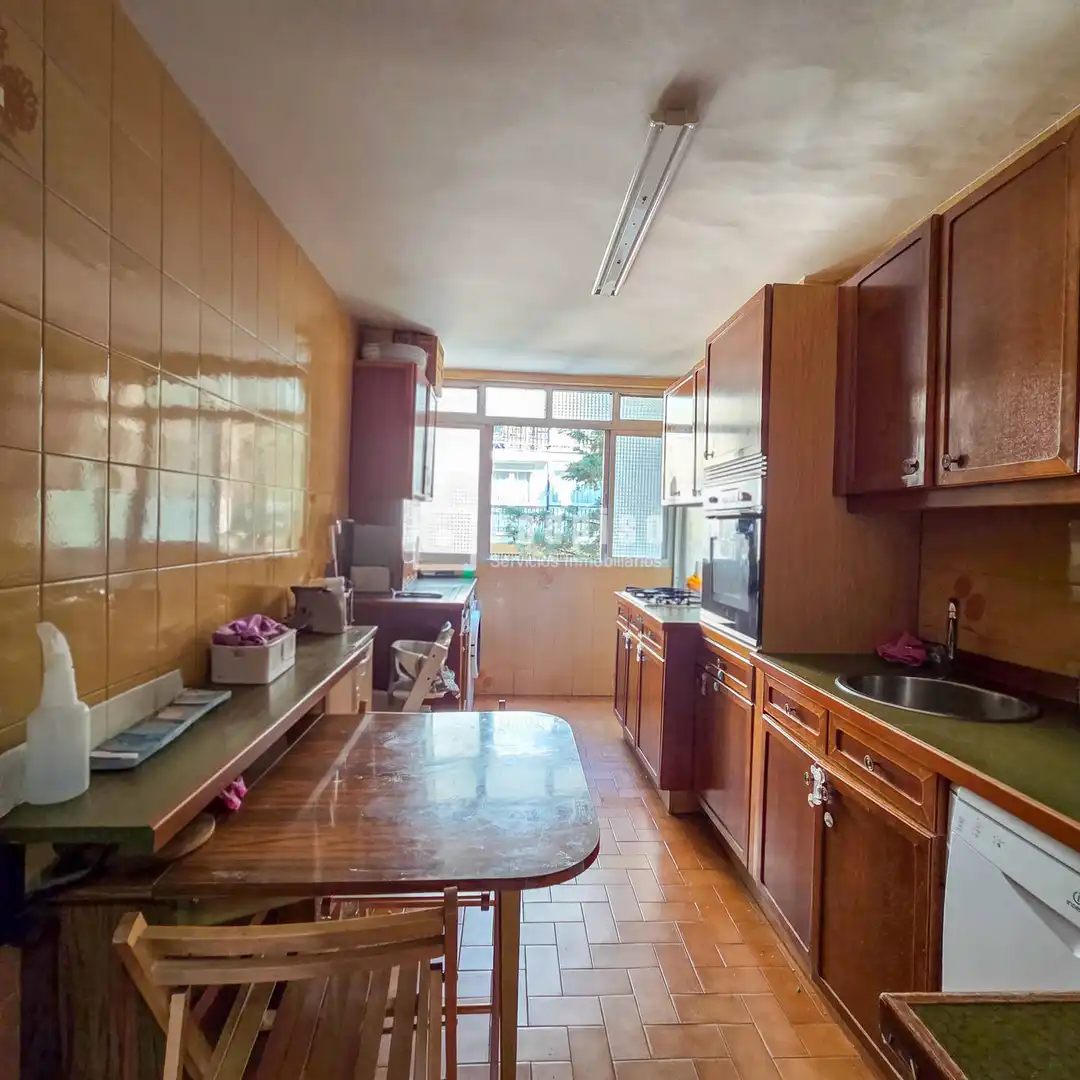 Cocina de Piso en venta en Madrid con Aire acondicionado, Calefacción y Jardín privado