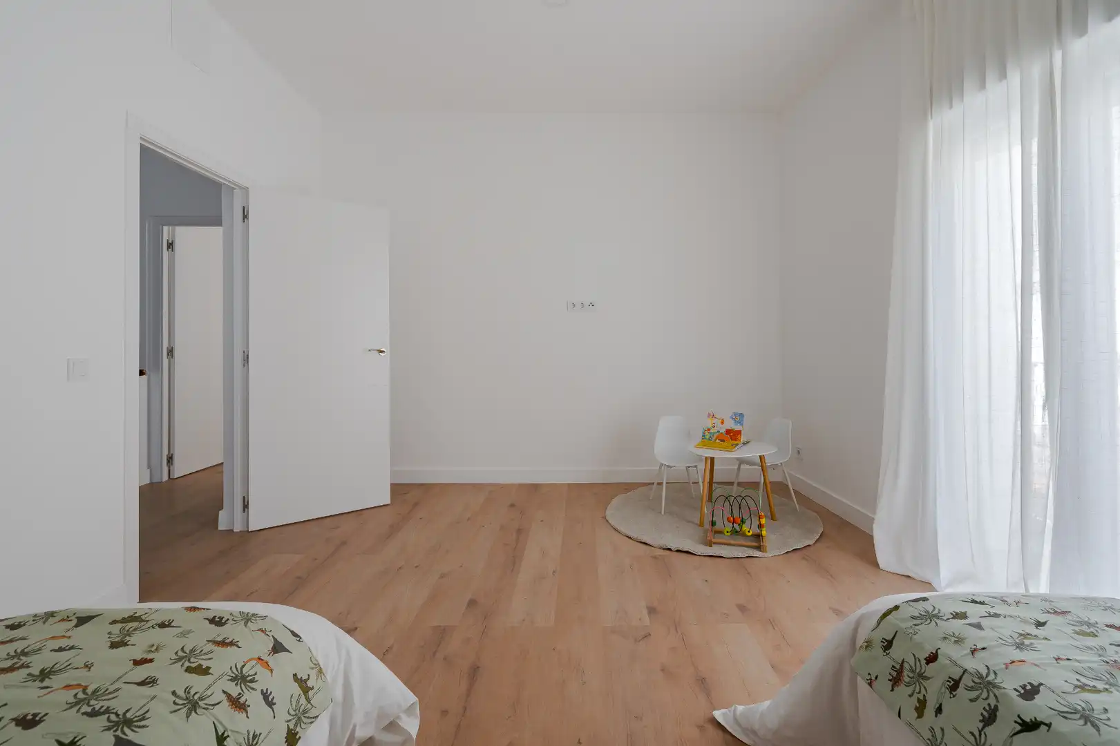 Dormitori de Casa o xalet en venda en Tielmes amb Aire condicionat, Calefacció i Jardí privat