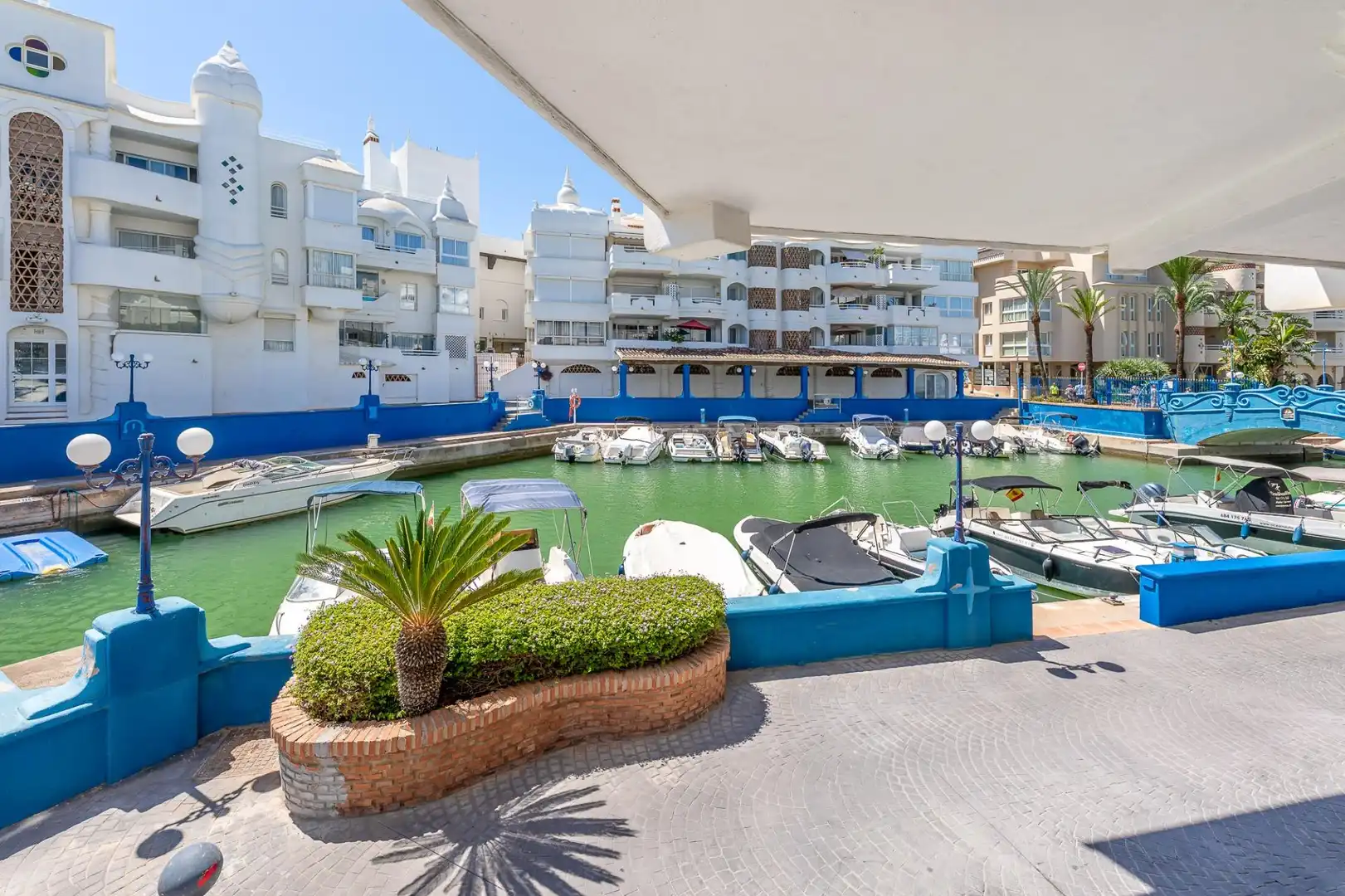 Apartament amb terrassa en venda a Puerto Marina, imagen 19