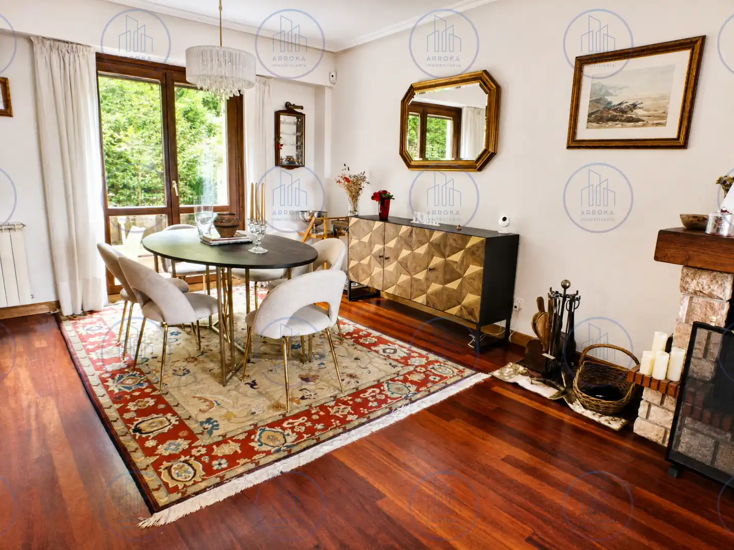 Comedor de Casa adosada en venta en Donostia - San Sebastián  con Calefacción, Jardín privado y Terraza