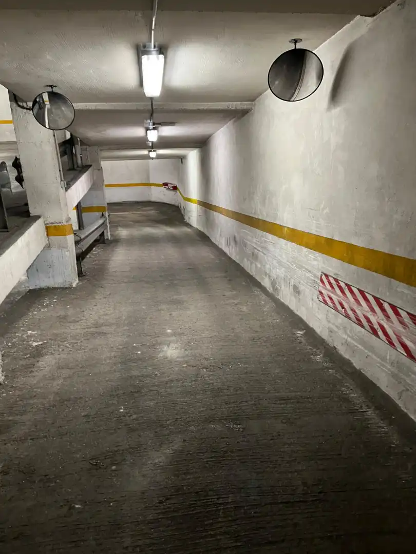 Doppelparkplatz mit Aufzug zur Miete in Calle del Cardenal González de Mendoza 8, imagen 2