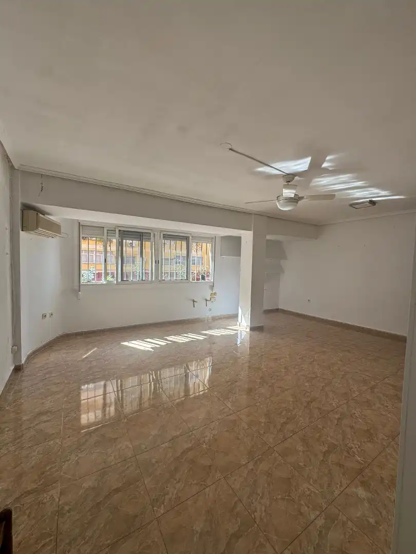 Sala de estar de Piso en venta en  Valencia Capital con Aire acondicionado y Terraza