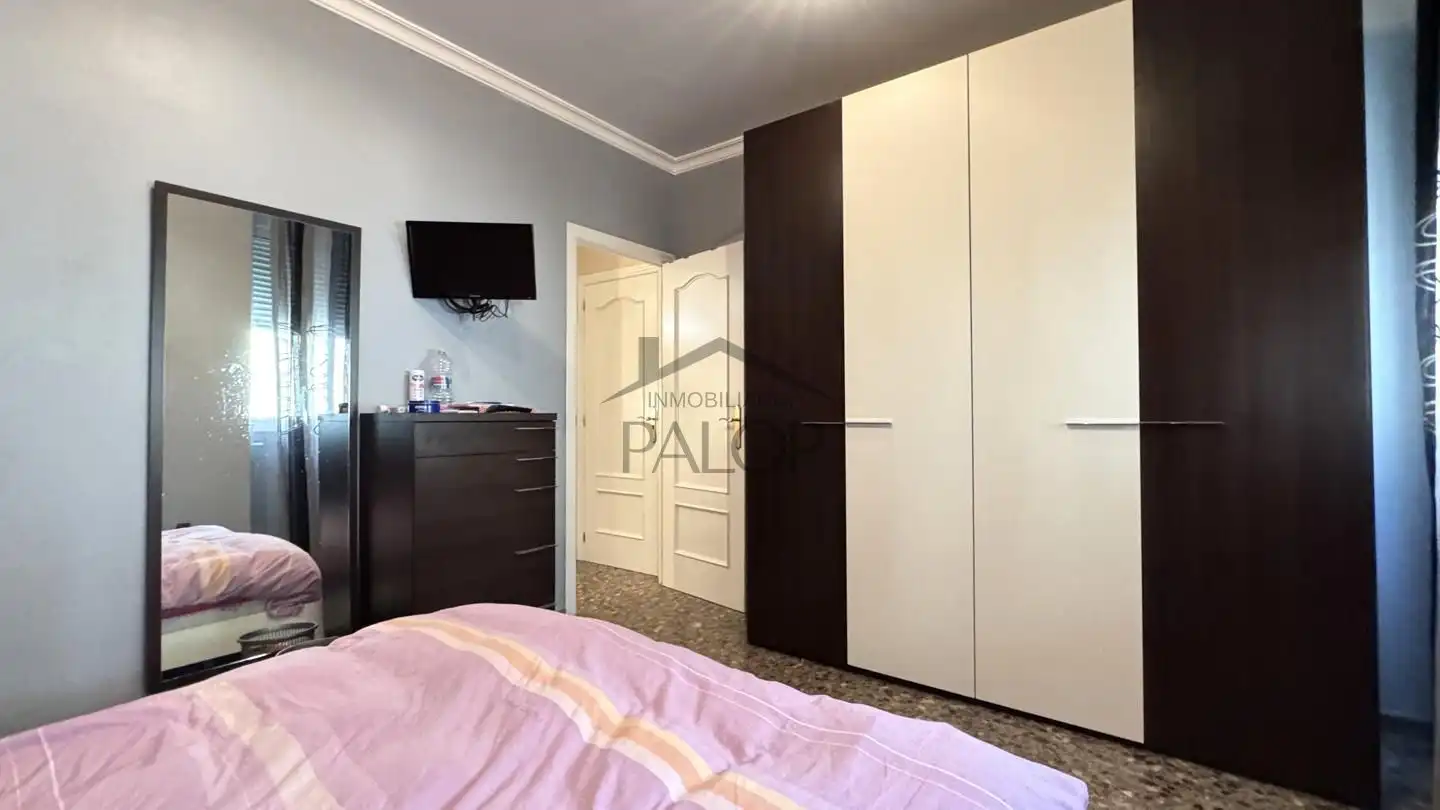 Dormitori de Casa o xalet en venda en Carcaixent amb Aire condicionat, Terrassa i Traster