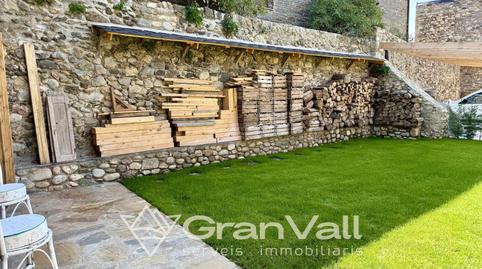 Foto 4 de Casa adosada en venda a Das, Girona