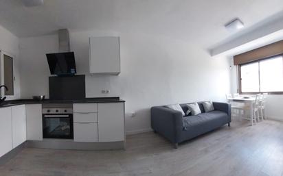 Living room of Flat for sale in L'Hospitalet de Llobregat