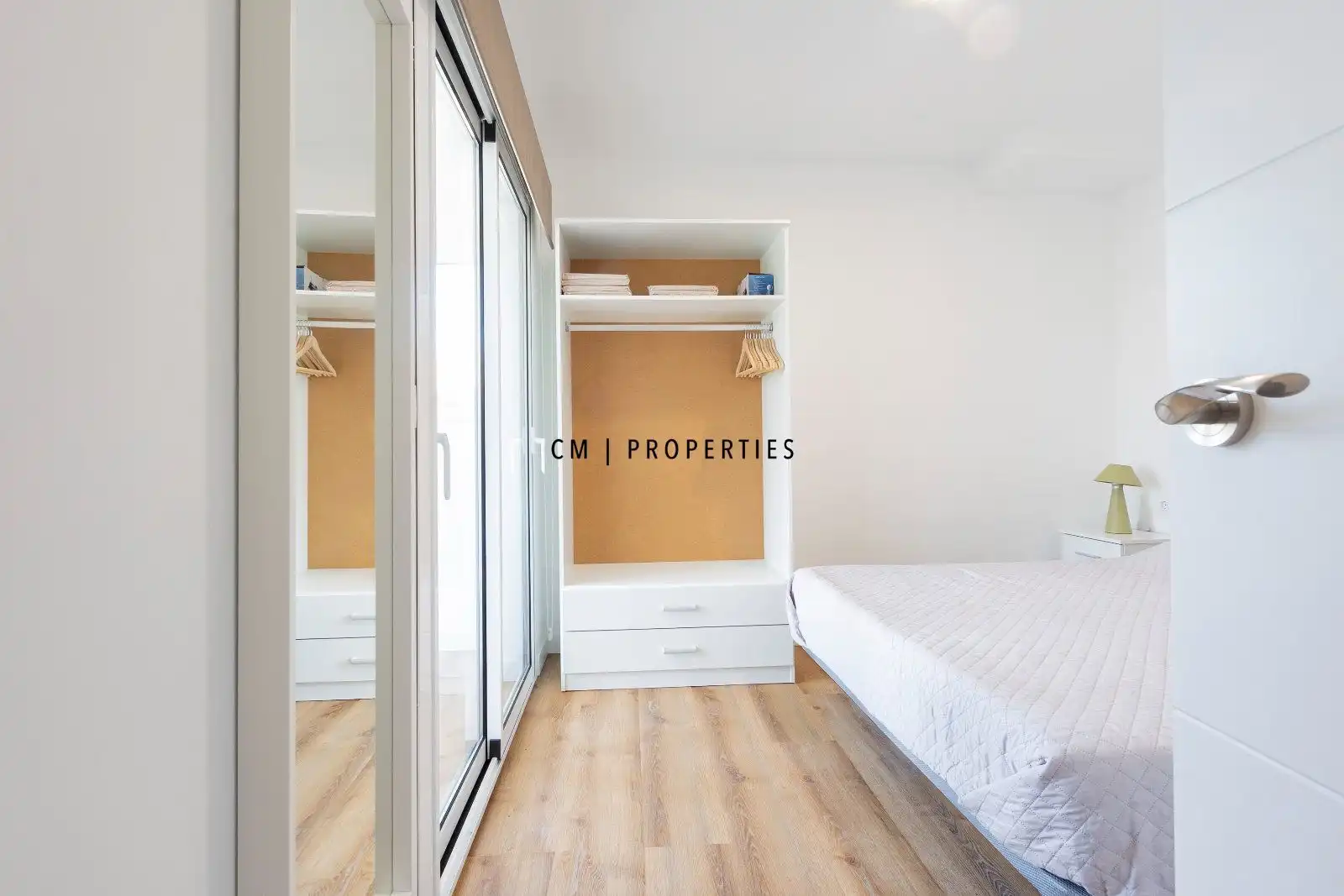 Apartamento en venta en Les Bovetes - La Felicidad