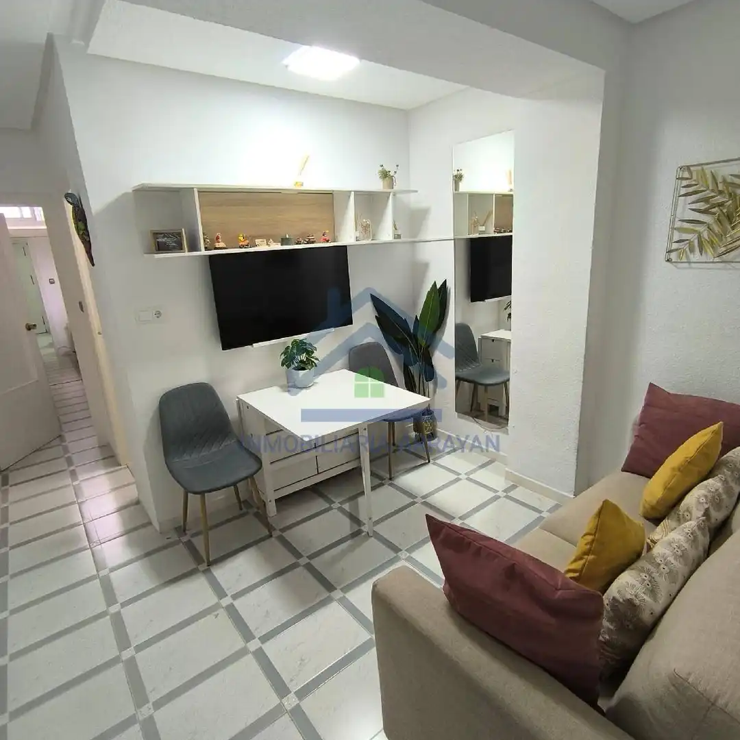 Sala de estar de Piso en venta en Ogíjares con Jardín privado, Piscina y Piscina comunitaria