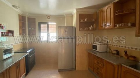 Casa CON PATIO DE 208M2, imagen 2