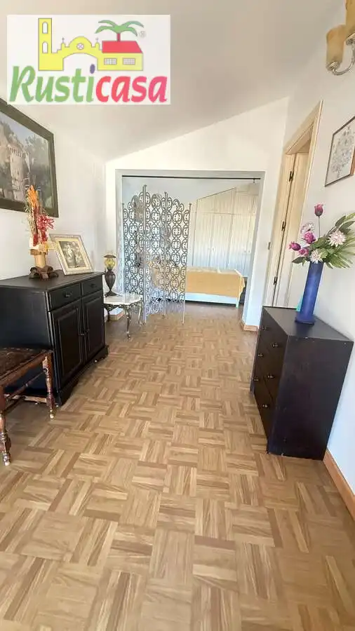 Habitación de Casa o chalet en venta en Linares con Aire acondicionado, Jardín privado y Terraza