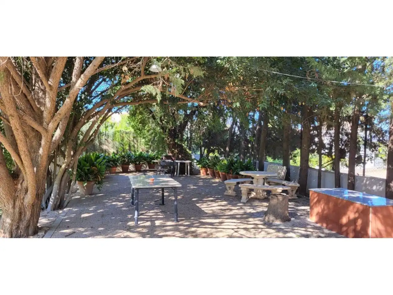 Jardí de Casa o xalet en venda en Baza amb Calefacció, Jardí privat i Terrassa