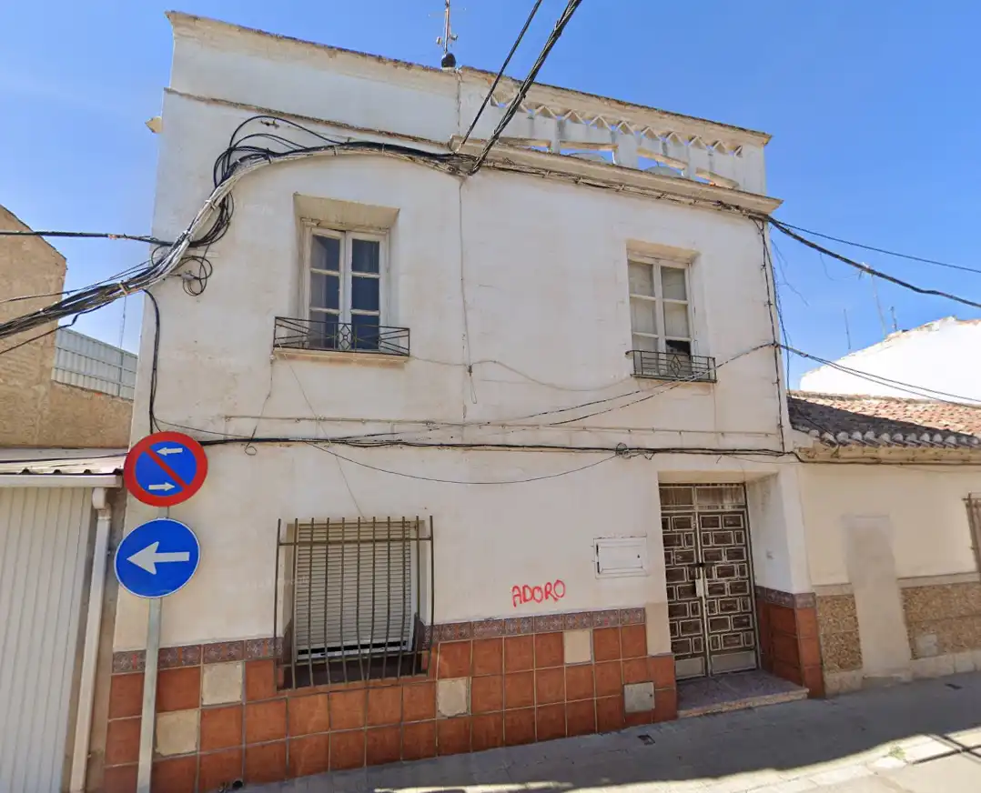 Haus zum Verkauf in Calle General Espartero 5