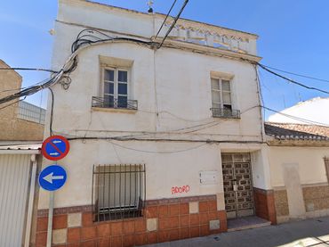 Haus zum Verkauf in Calle General Espartero 5