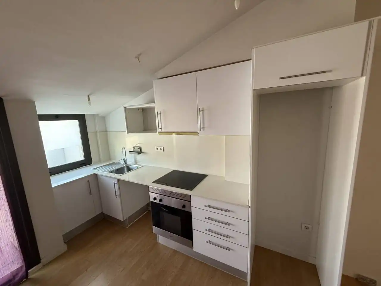 Dúplex de alquiler en Calle SINDICAT, Can Palet