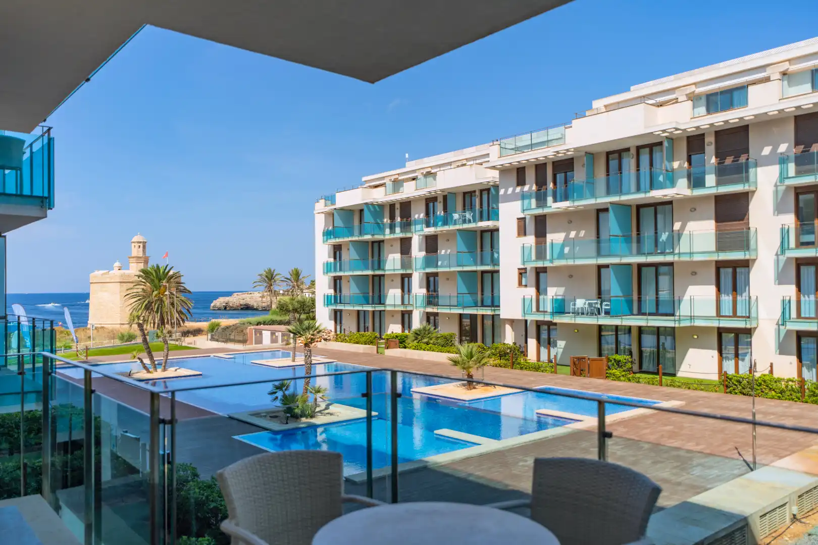 Flat with pool for sale in Passeig de Sant Nicolau 171
