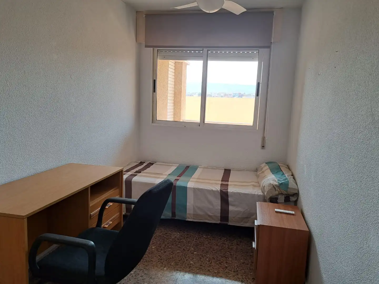 Schlafzimmer von Wohnung zur untervermieten in Cartagena mit Möbliert, Ofen und Waschmaschine