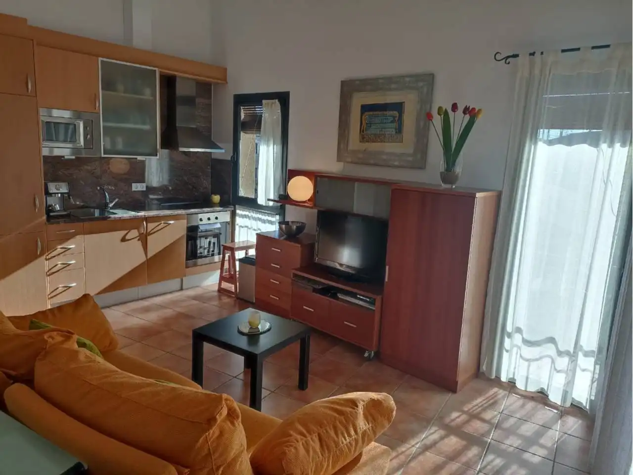 Sala de estar de Dúplex en venta en Castellfollit de la Roca con Calefacción, Terraza y Amueblado