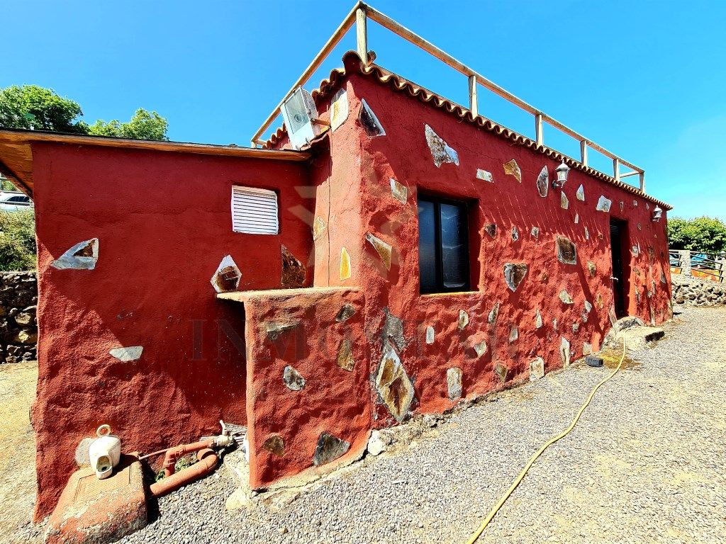 Exterior view of House or chalet for sale in La Orotava  with Private garden, Terrace and Swimming Pool