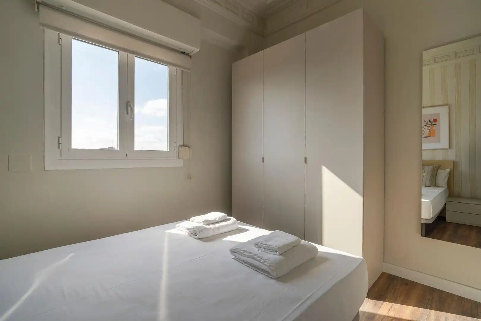 Bedroom of Attic for rent in Valencia  with Air Conditioner, Heating and Terrace