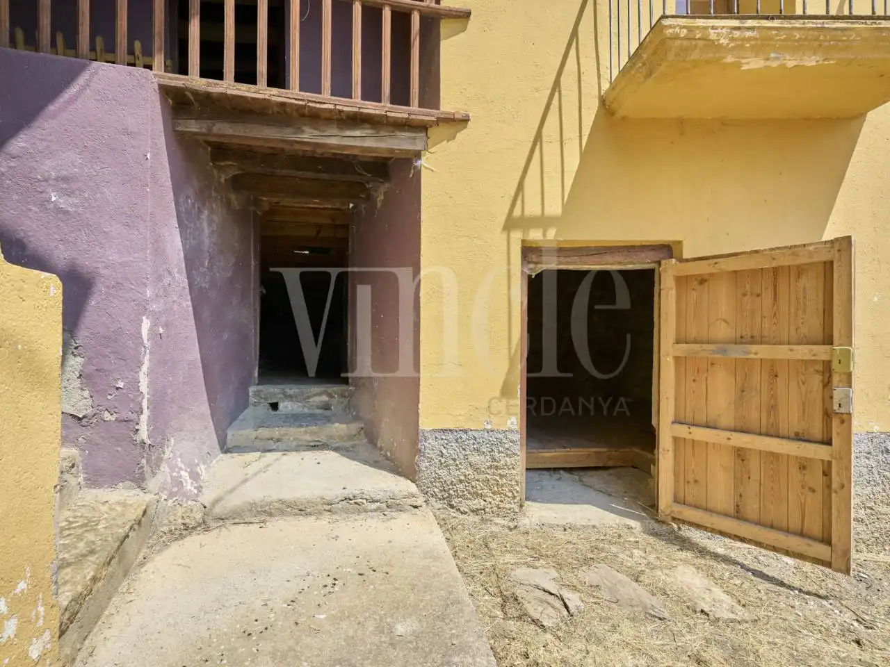 Houses for sale in Prullans  with Private garden and Terrace