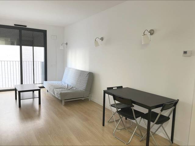 Piso en Venta en Calle TRINXANT en Navas