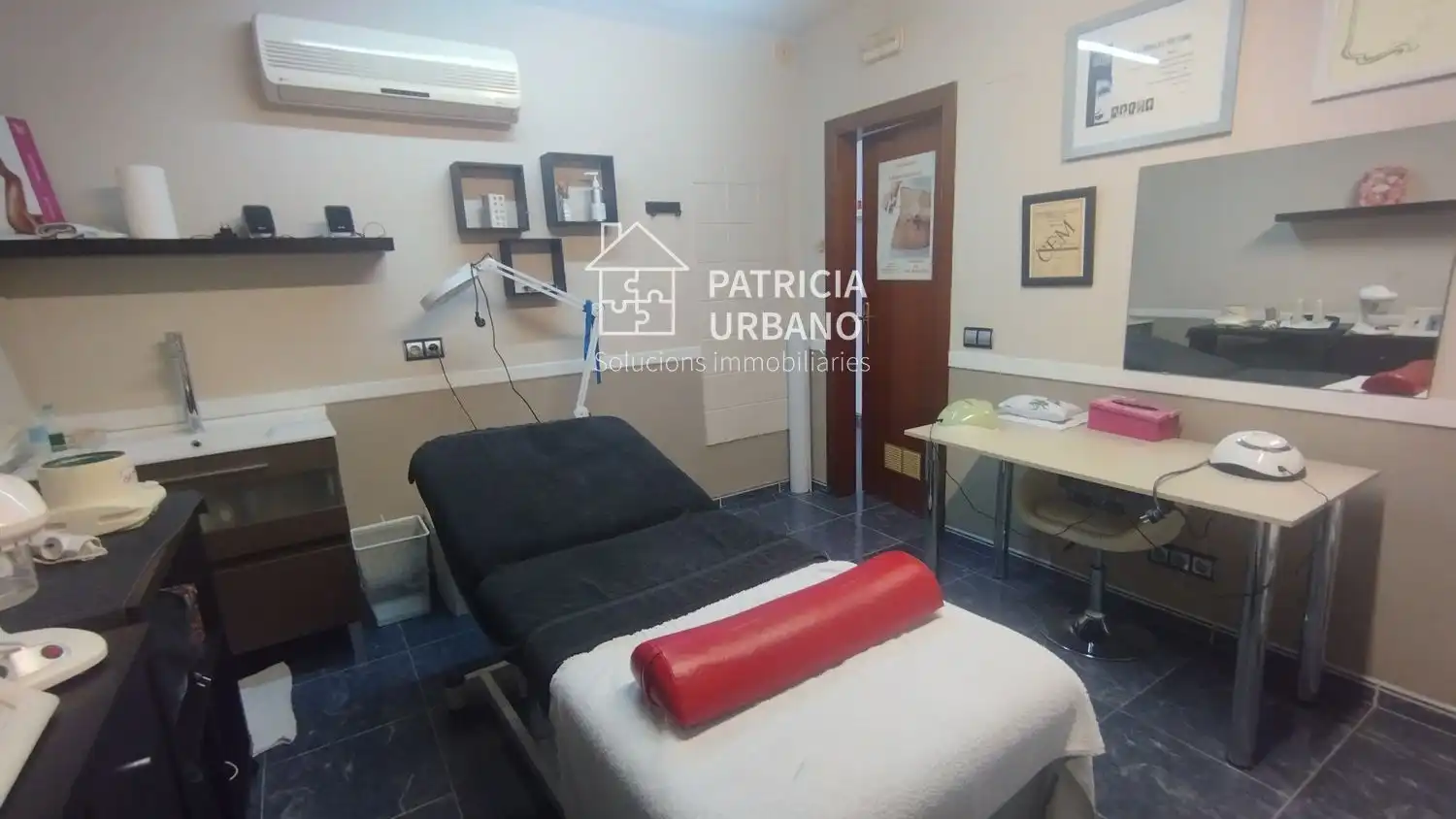 Local comercial en venta en CALLE RIU BESÒS 1, imagen 13